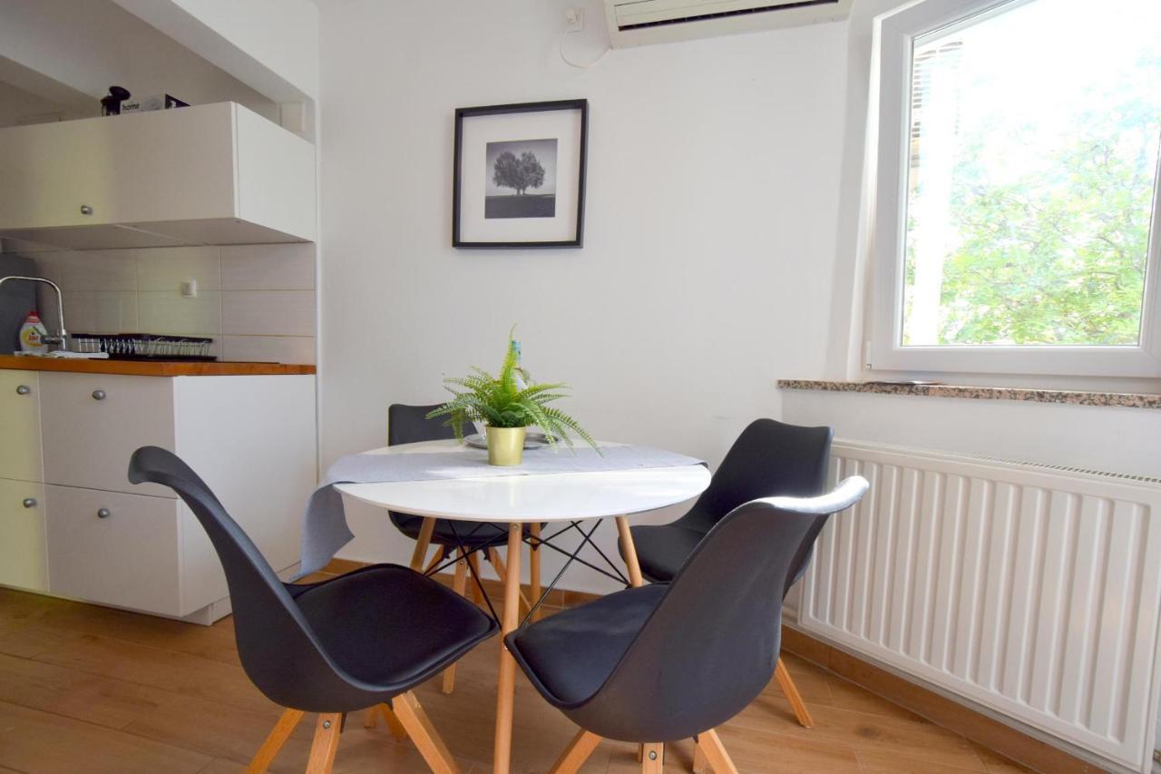 Apartments Julia Čižići Zewnętrze zdjęcie