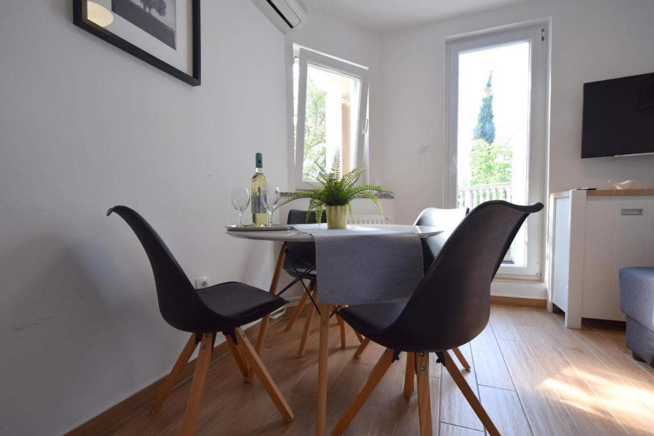 Apartments Julia Čižići Zewnętrze zdjęcie