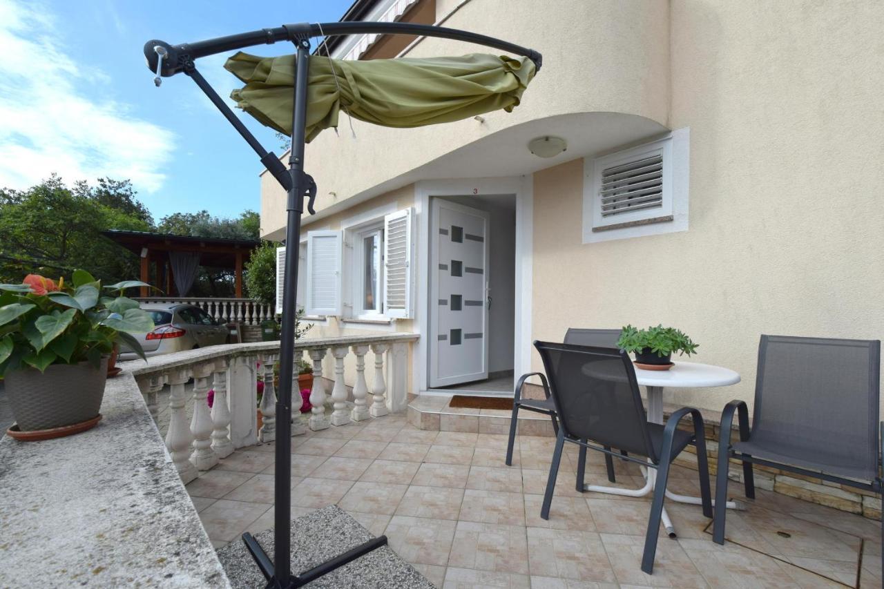 Apartments Julia Čižići Zewnętrze zdjęcie